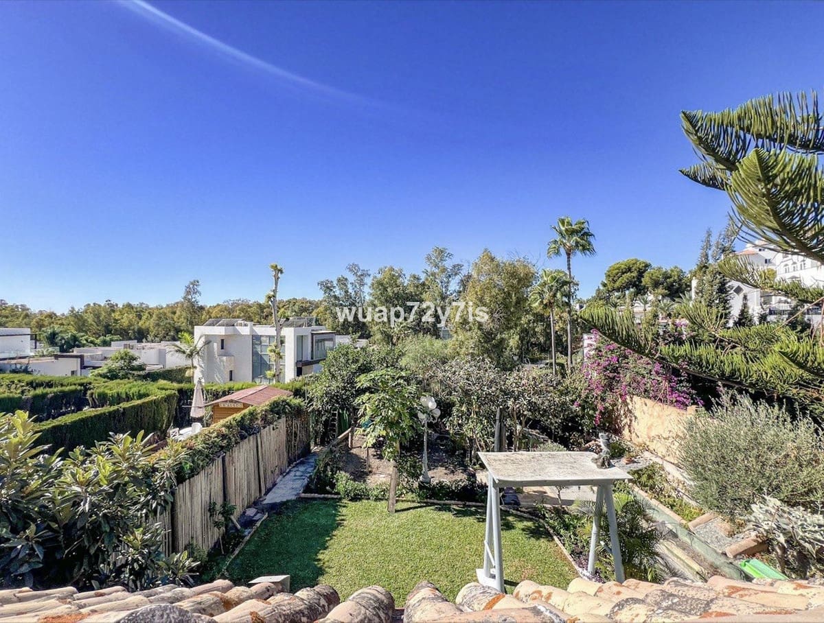 6 Zimmer Haus zu verkaufen in Benahavis mit Pool Garage - 650.000 € (Ref: 9442831)