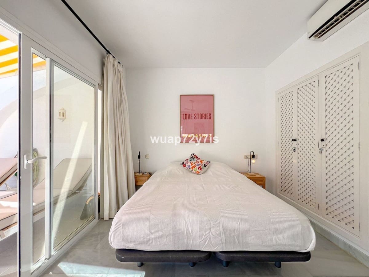 4 soverom Hus til salgs i Golden Mile med svømmebasseng garasje - € 850 000 (Ref: 9442861)