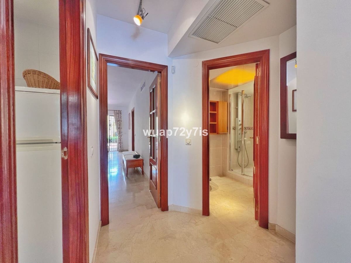 5 quarto Moradia Geminada para venda em Costabella com piscina garagem - 1 050 000 € (Ref: 9443368)