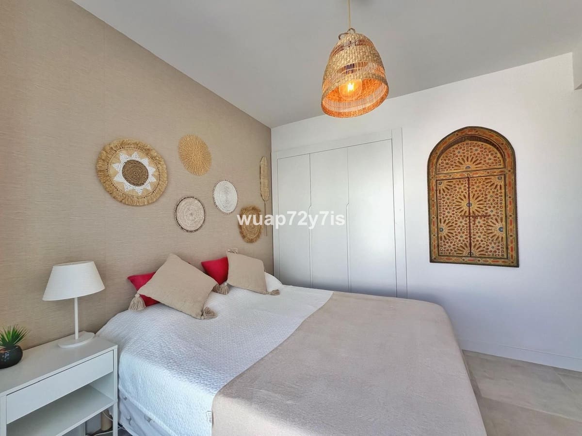 4 soverom Penthouse til salgs i Estepona med svømmebasseng garasje - € 1 190 000 (Ref: 9443370)