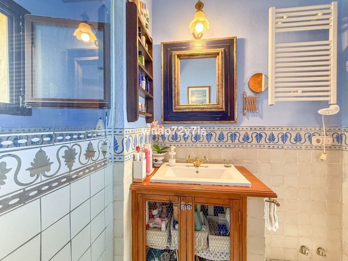 2 sypialnia Dom blizniak na sprzedaż w Golden Mile z basenem garażem - 2 370 000 € (Ref: 9443372)