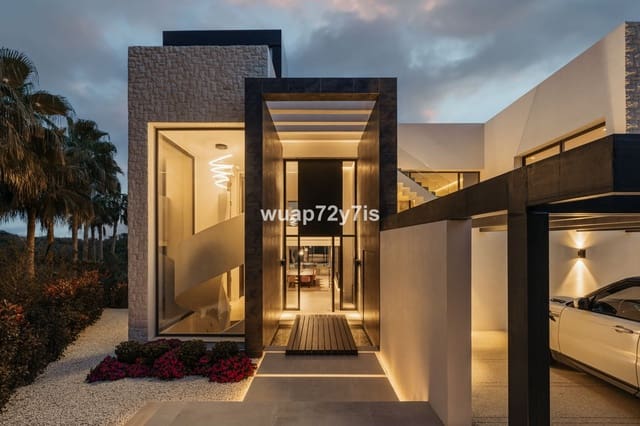 4 bedroom Villa for sale in Benahavís with pool garage - € 5,950,000 (Ref: 9443375)