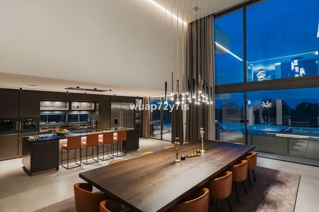 4 bedroom Villa for sale in Benahavís with pool garage - € 5,950,000 (Ref: 9443375)