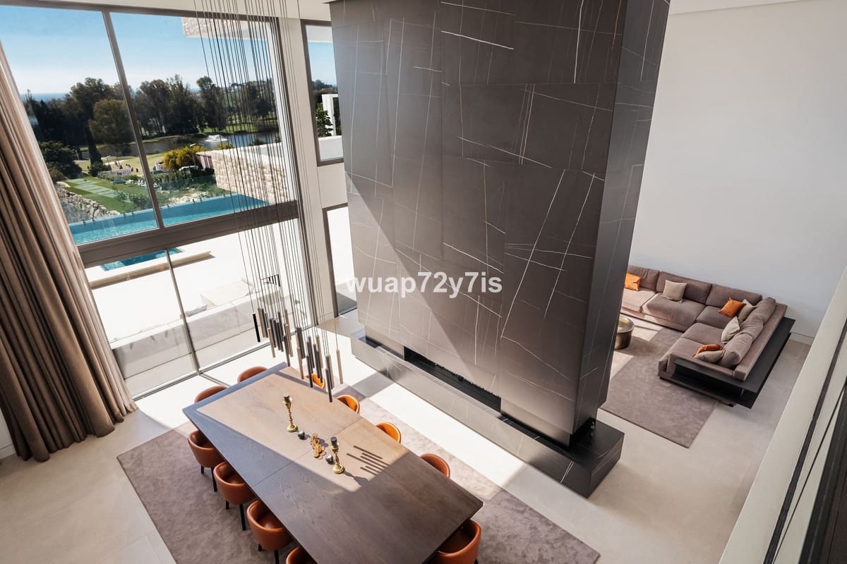 4 bedroom Villa for sale in Benahavis with pool garage - € 5,950,000 (Ref: 9443375)