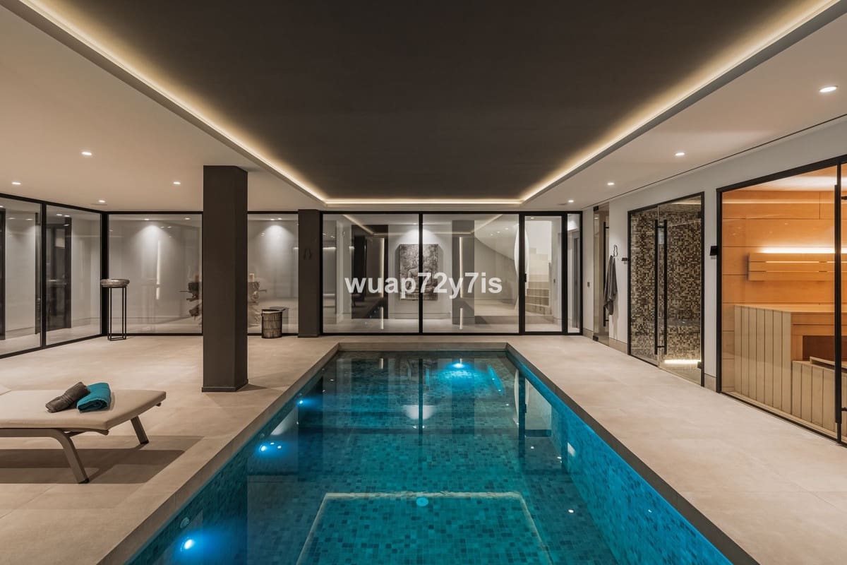 4 bedroom Villa for sale in Benahavis with pool garage - € 5,950,000 (Ref: 9443375)