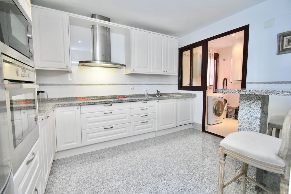 4 camera da letto Appartamento in vendita in Fuengirola - 595.000 € (Rif: 9443376)