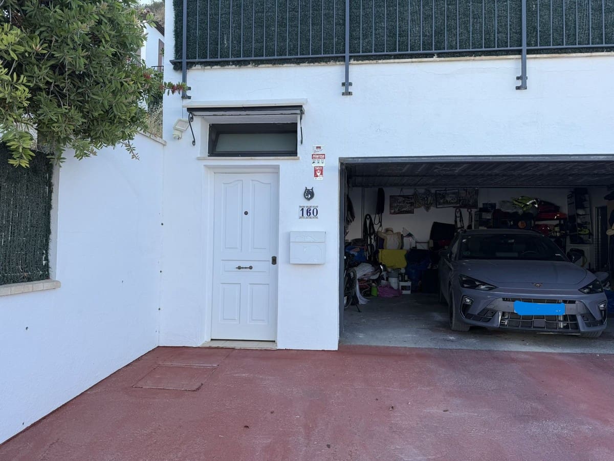 3 makuuhuone Paritalo myytävänä paikassa Coin mukana uima-altaan 
autotalli - 475 000 € (Ref: 9443378)