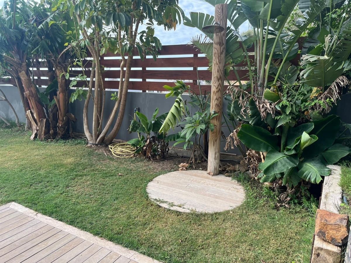 5 bedroom Villa for sale in Mijas with pool - € 1,599,000 (Ref: 9443383)