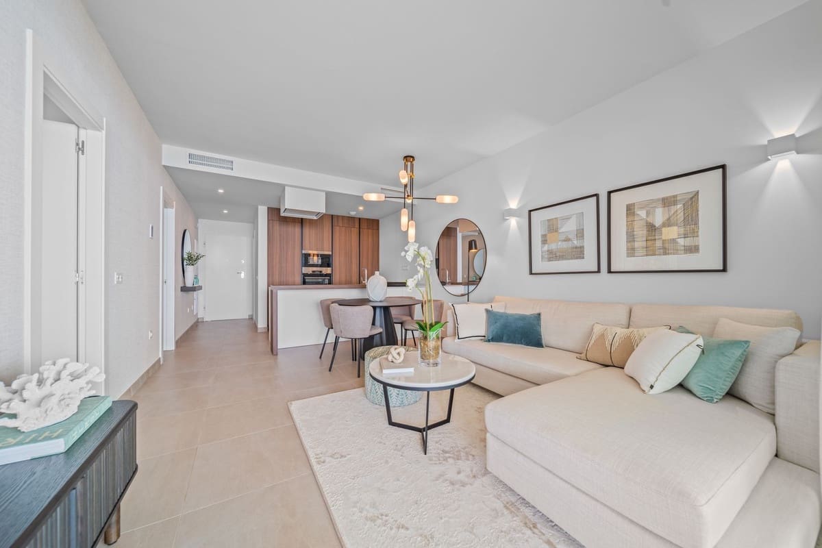 2 soverom Leilighet til salgs i Fuengirola med svømmebasseng - € 910 000 (Ref: 9443391)