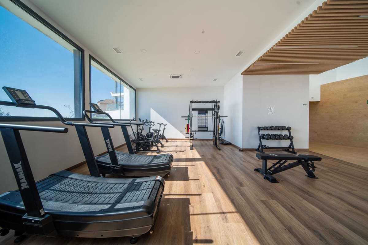 2 soverom Leilighet til salgs i Fuengirola med svømmebasseng - € 910 000 (Ref: 9443391)