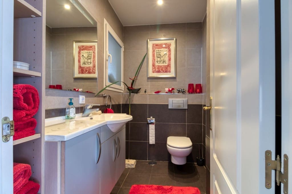 4 makuuhuone Huvila myytävänä paikassa Mijas mukana uima-altaan 
autotalli - 1 499 000 € (Ref: 9449712)