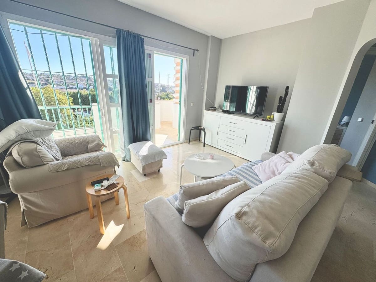 1 bedroom Apartment for sale in Mijas Golf with pool - € 185,000 (Ref: 9450929)