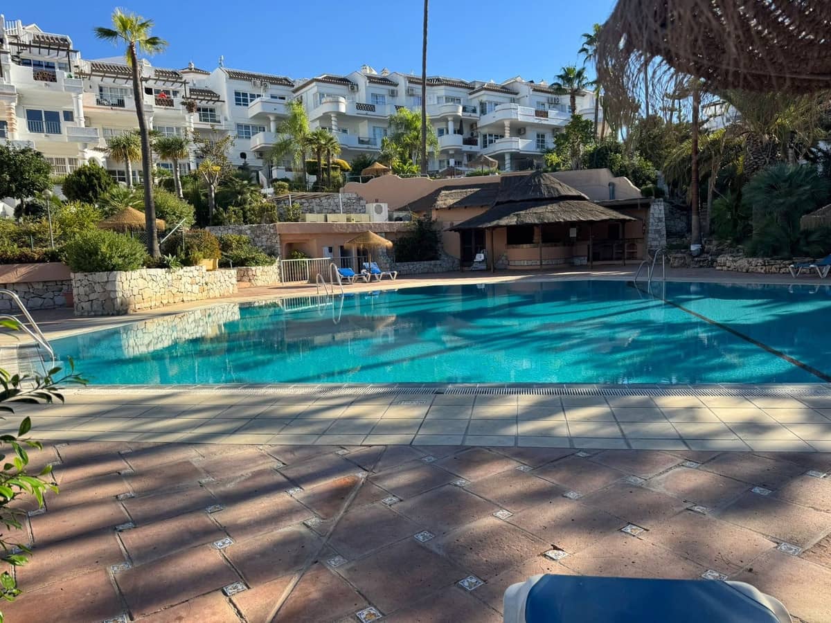 1 bedroom Apartment for sale in Mijas Golf with pool - € 185,000 (Ref: 9450929)