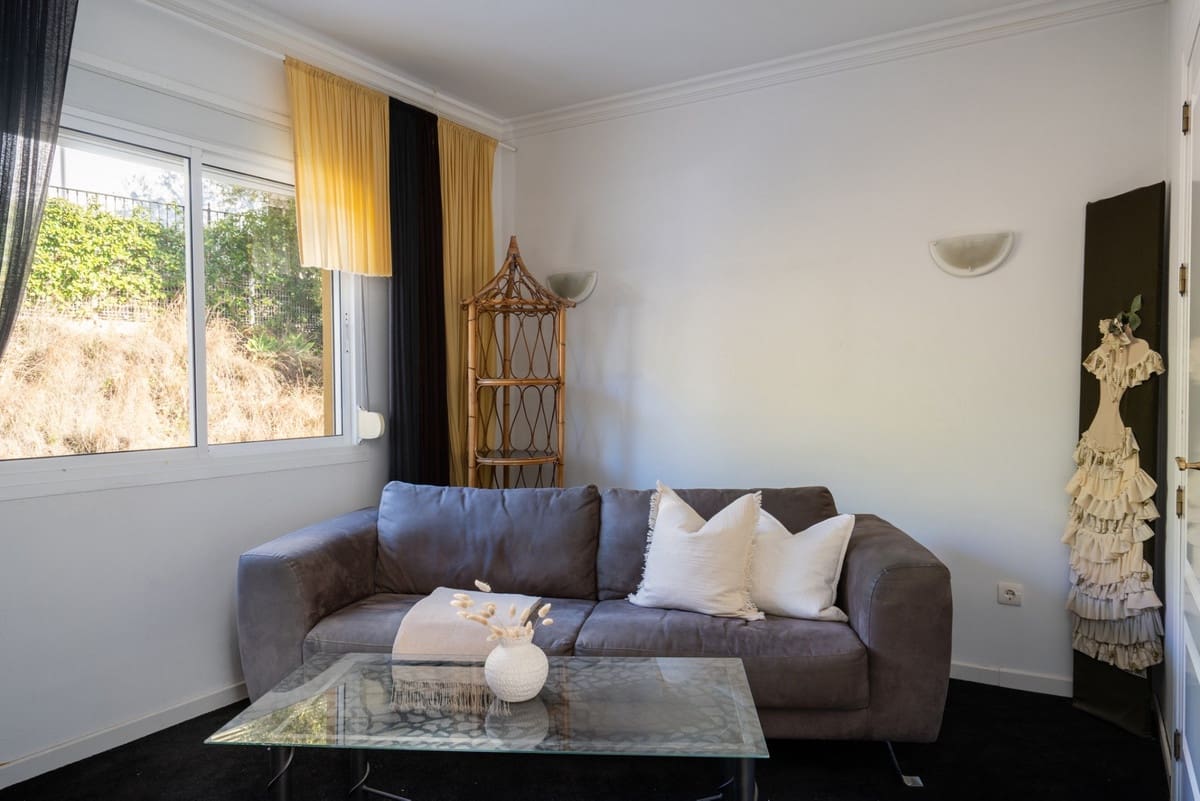 3 soverom Hus til salgs i Monda med garasje - € 349 000 (Ref: 9451378)