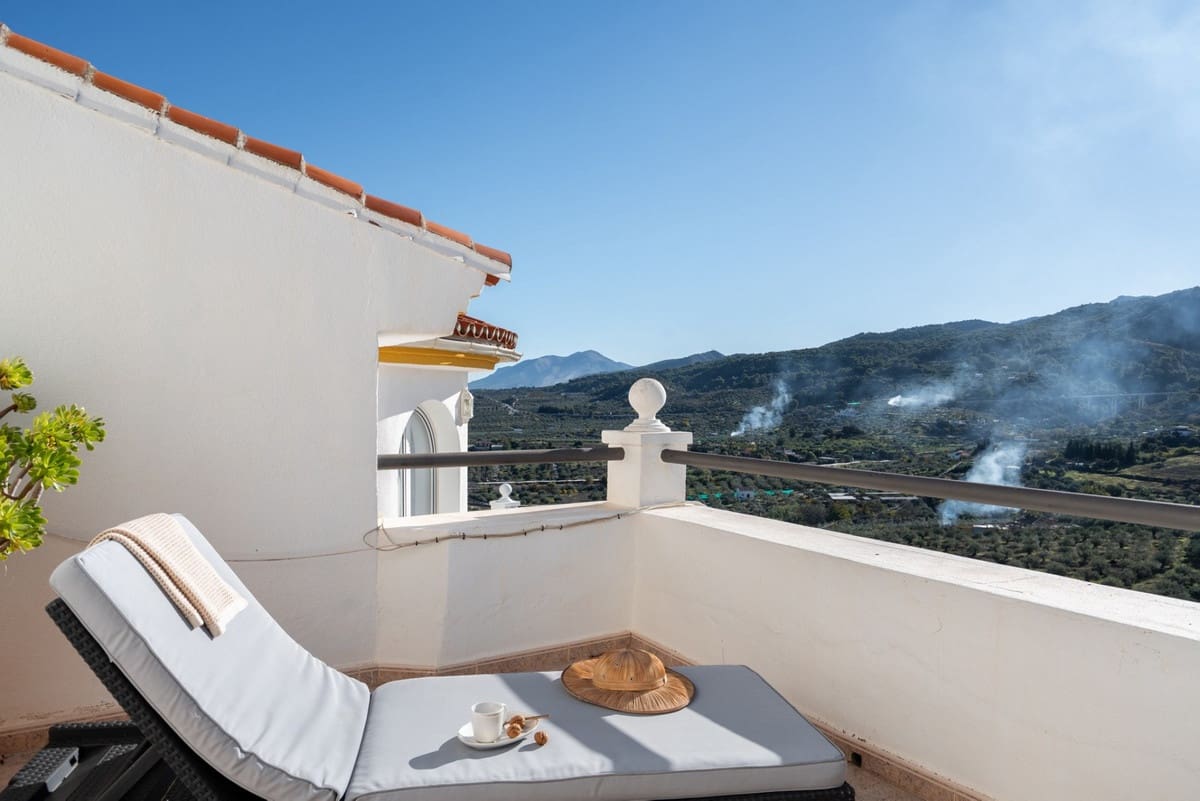 3 soverom Hus til salgs i Monda med garasje - € 349 000 (Ref: 9451378)