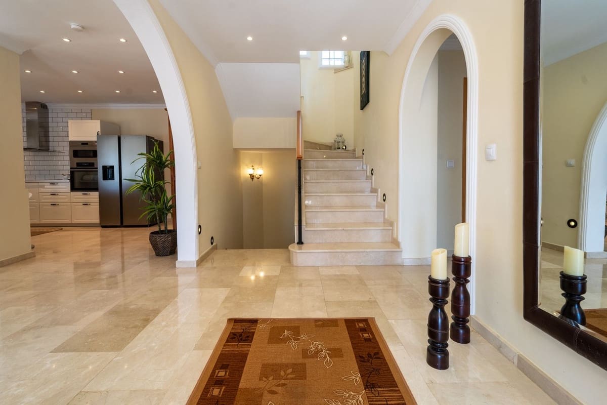 5 camera da letto Villa in vendita in Mijas con piscina garage - 1.500.000 € (Rif: 9451379)