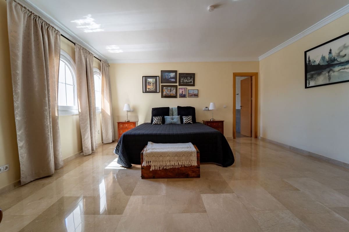 5 camera da letto Villa in vendita in Mijas con piscina garage - 1.500.000 € (Rif: 9451379)