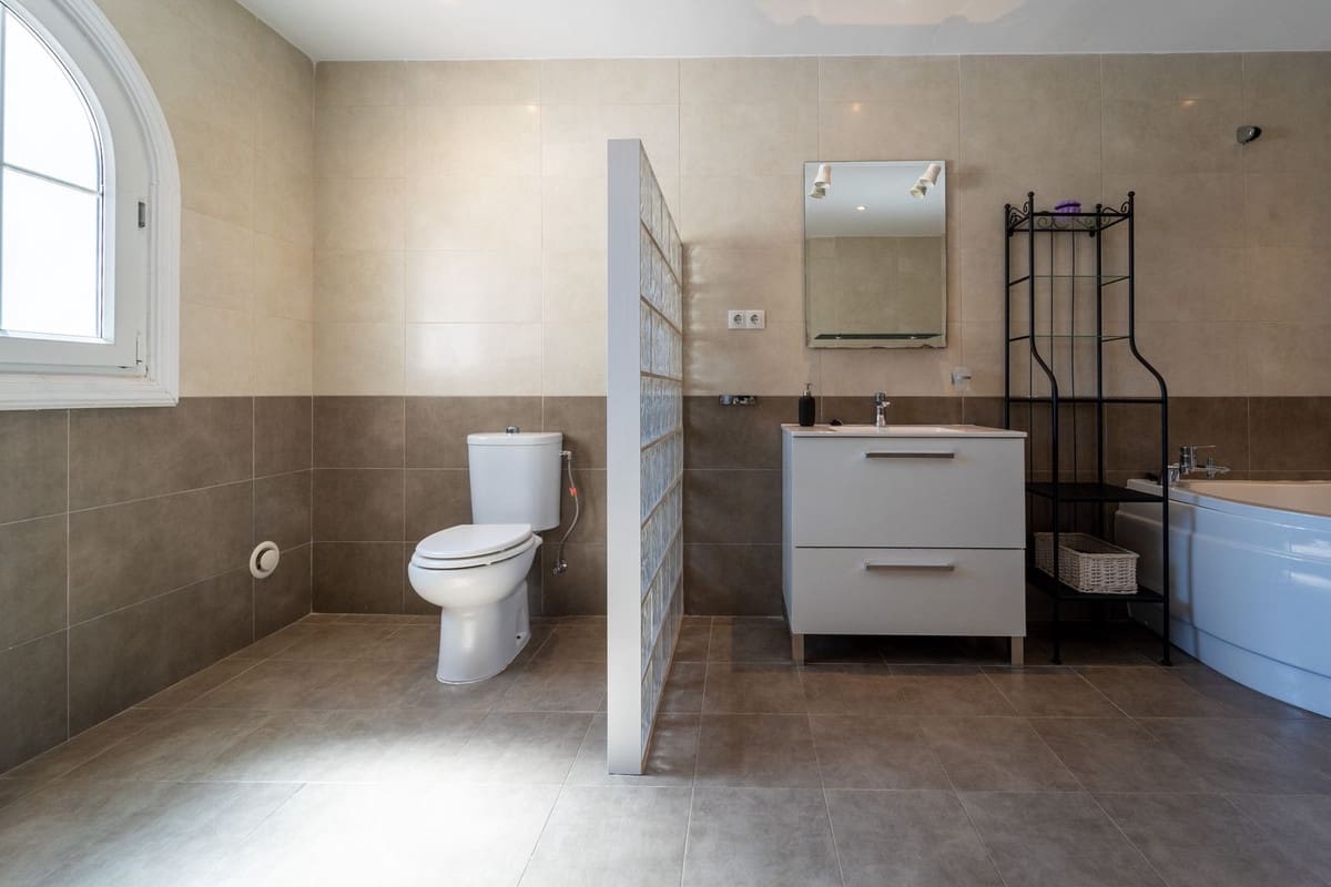 5 camera da letto Villa in vendita in Mijas con piscina garage - 1.500.000 € (Rif: 9451379)