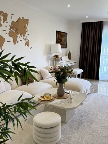 4 bedroom Townhouse for sale in Calahonda, Mijas with pool garage - € 660,000 (Ref: 9451418)