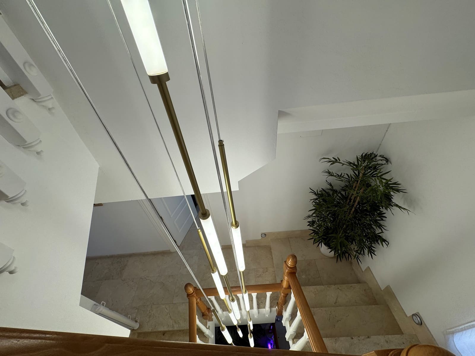 4 bedroom Townhouse for sale in Calahonda with pool garage - € 660,000 (Ref: 9451418)