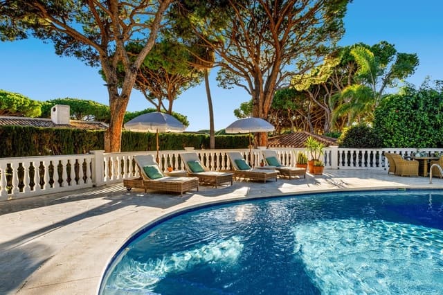 6 soveværelse Villa til salg i Calahonda, Mijas med swimmingpool garage - € 1.200.000 (Ref: 9451469)