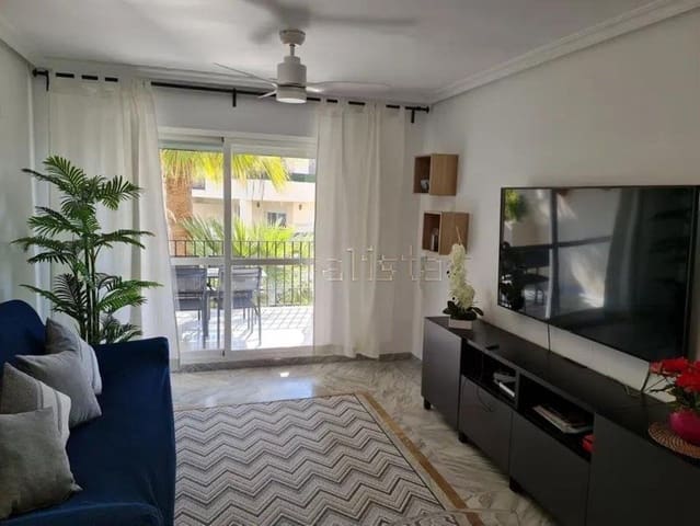 2 bedroom Apartment for sale in Nueva Andalucía Centro, Marbella with pool garage - € 397,000 (Ref: 9453429)