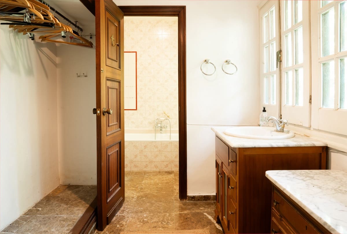 3 soveværelse Villa til salg i San Pedro de Alcantara med swimmingpool garage - € 1.095.000 (Ref: 9453493)