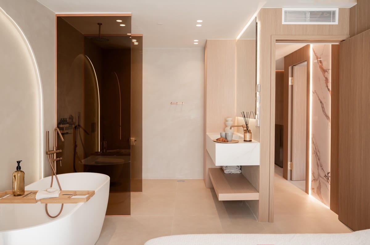 4 bedroom Townhouse for sale in Puerto Banus with pool garage - € 1,450,000 (Ref: 9453495)