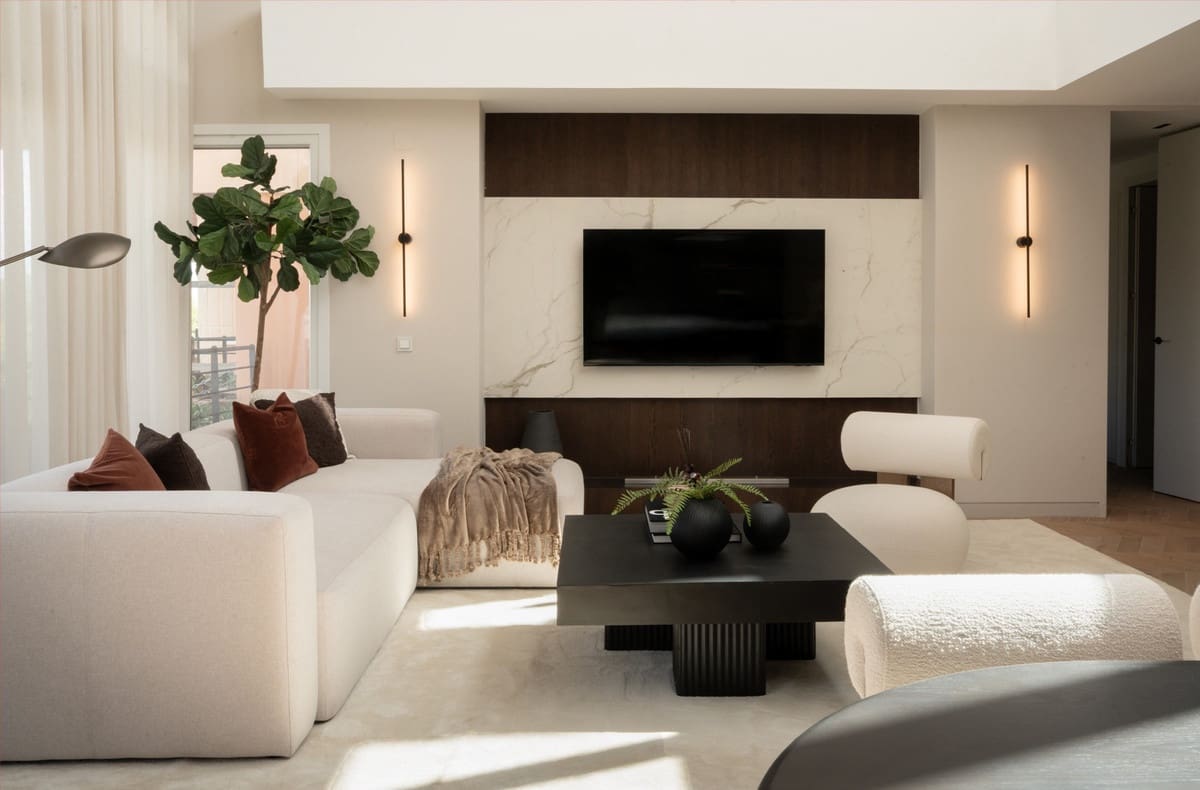 3 slaapkamer Penthouse te koop in Nueva Andalucia met zwembad - € 2.695.000 (Ref: 9453535)