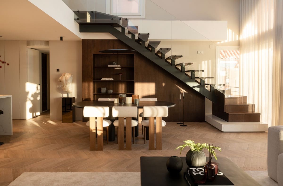 3 slaapkamer Penthouse te koop in Nueva Andalucia met zwembad - € 2.695.000 (Ref: 9453535)