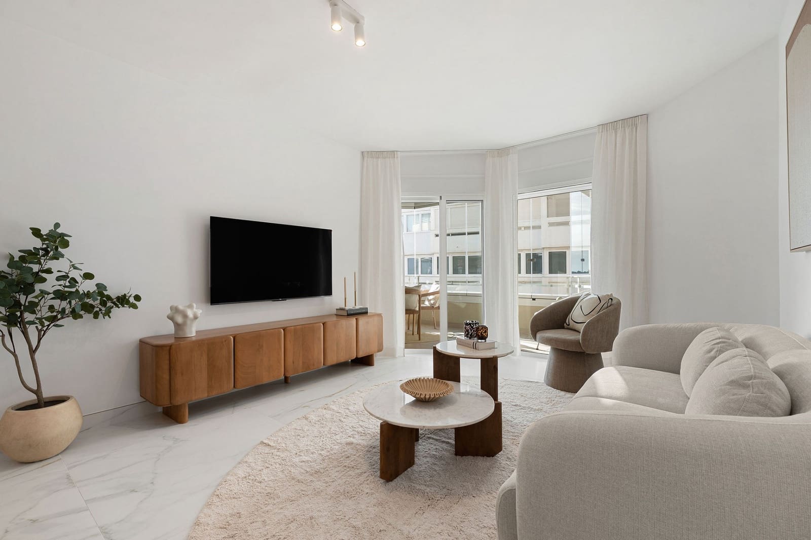 1 bedroom Apartment for sale in Marbella with garage - € 499,000 (Ref: 9465729)