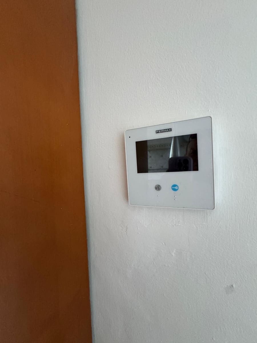 4 soverom Hus til salgs i Marbella med svømmebasseng garasje - € 1 050 000 (Ref: 9465735)