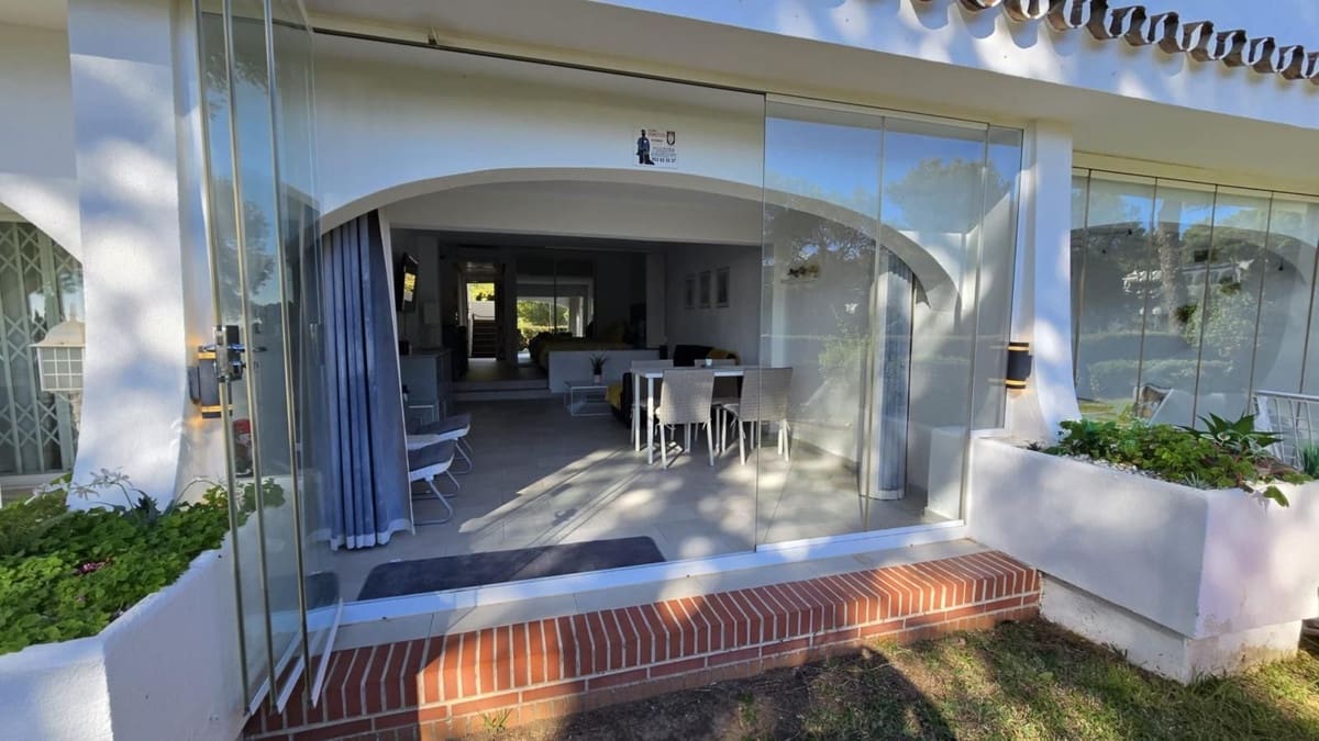 Apartamento para venda em Marbella com piscina garagem - 259 000 € (Ref: 9465736)