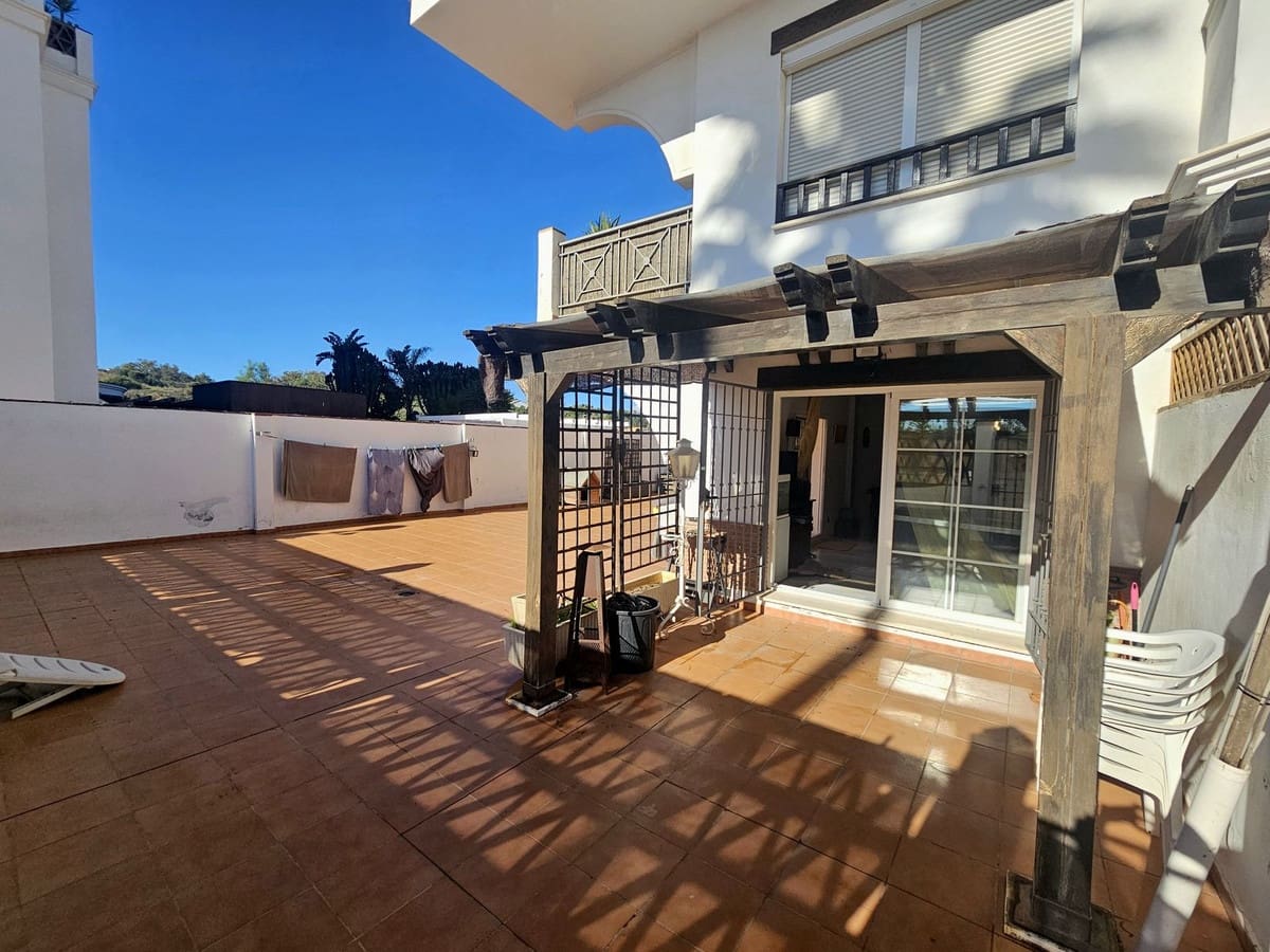 2 bedroom Apartment for sale in Mijas with pool garage - € 329,000 (Ref: 9465741)