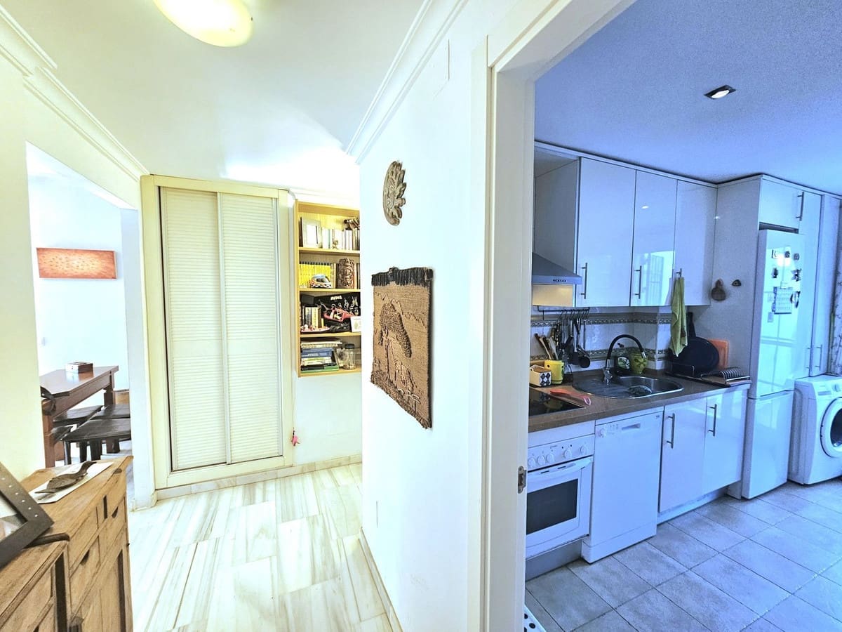 2 bedroom Apartment for sale in Mijas with pool garage - € 329,000 (Ref: 9465741)