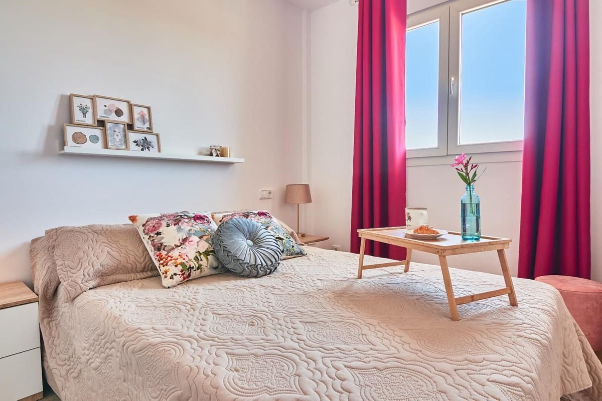 2 sypialnia Apartament na sprzedaż w Manilva z basenem garażem - 287 000 € (Ref: 9465923)