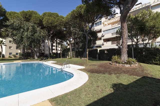 2 makuuhuone Huoneisto myytävänä paikassa Calahonda, Mijas mukana uima-altaan 
autotalli - 329 000 € (Ref: 9466025)