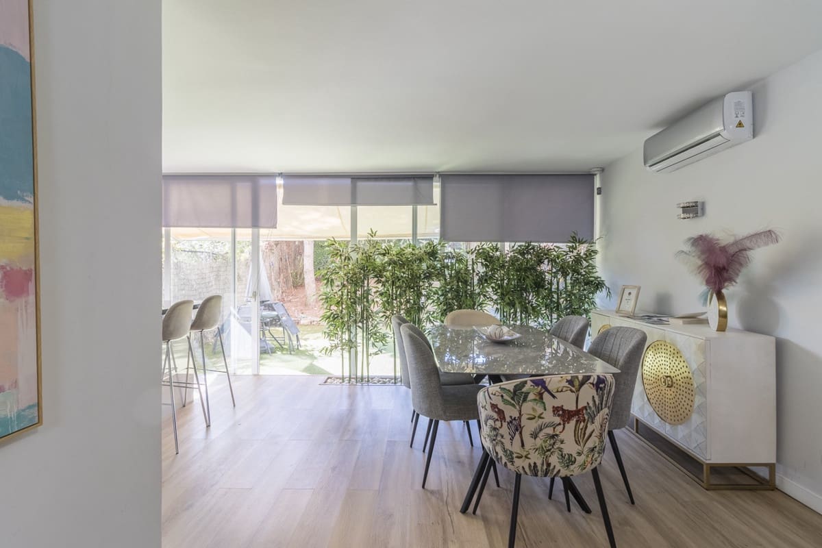 2 makuuhuone Huoneisto myytävänä paikassa Calahonda mukana uima-altaan 
autotalli - 329 000 € (Ref: 9466025)