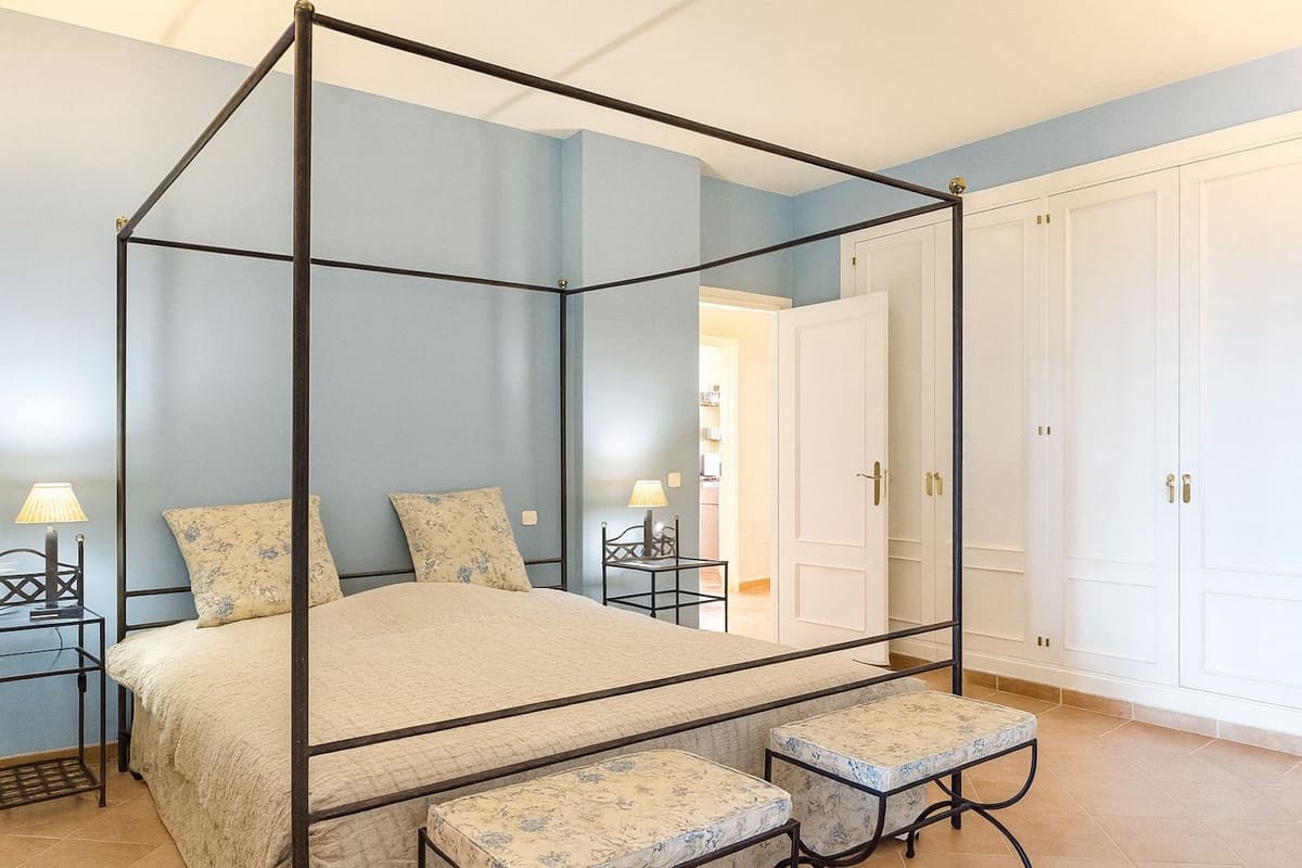 Apartamento de 3 habitaciones en La Mairena en venta con piscina garaje - 475.000 € (Ref: 9466067)