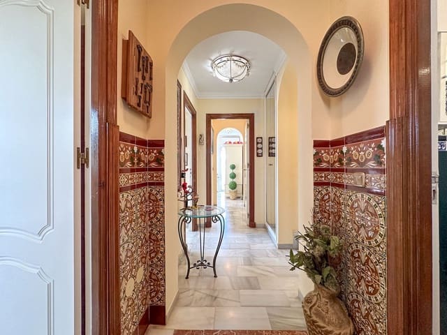 3 sypialnia Dom na sprzedaż w Mijas Golf, Mijas z basenem - 570 000 € (Ref: 9466104)