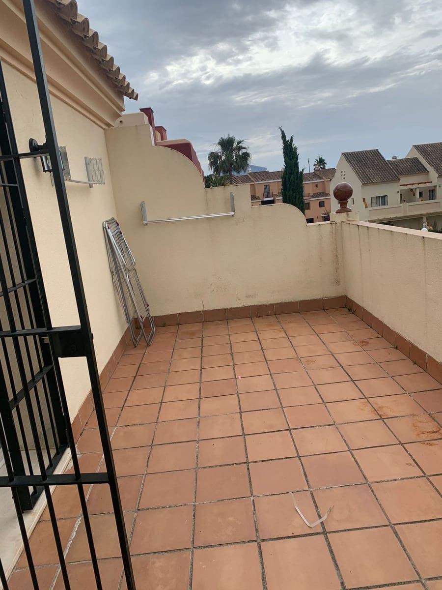 4 bedroom Townhouse for sale in Manilva with pool garage - € 320,000 (Ref: 9469810)