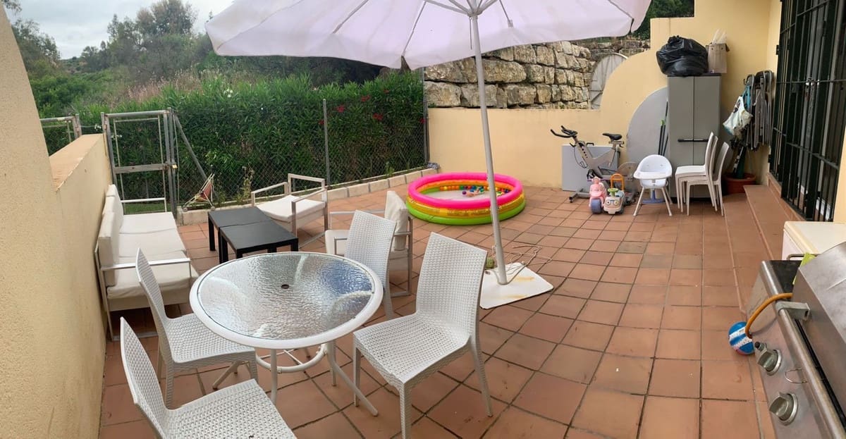 4 bedroom Townhouse for sale in Manilva with pool garage - € 320,000 (Ref: 9469810)