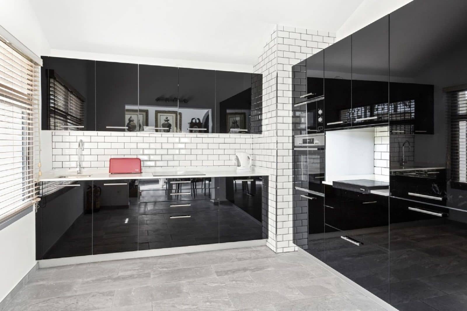 3 soveværelse Villa til salg i Elviria med swimmingpool - € 599.000 (Ref: 9469815)