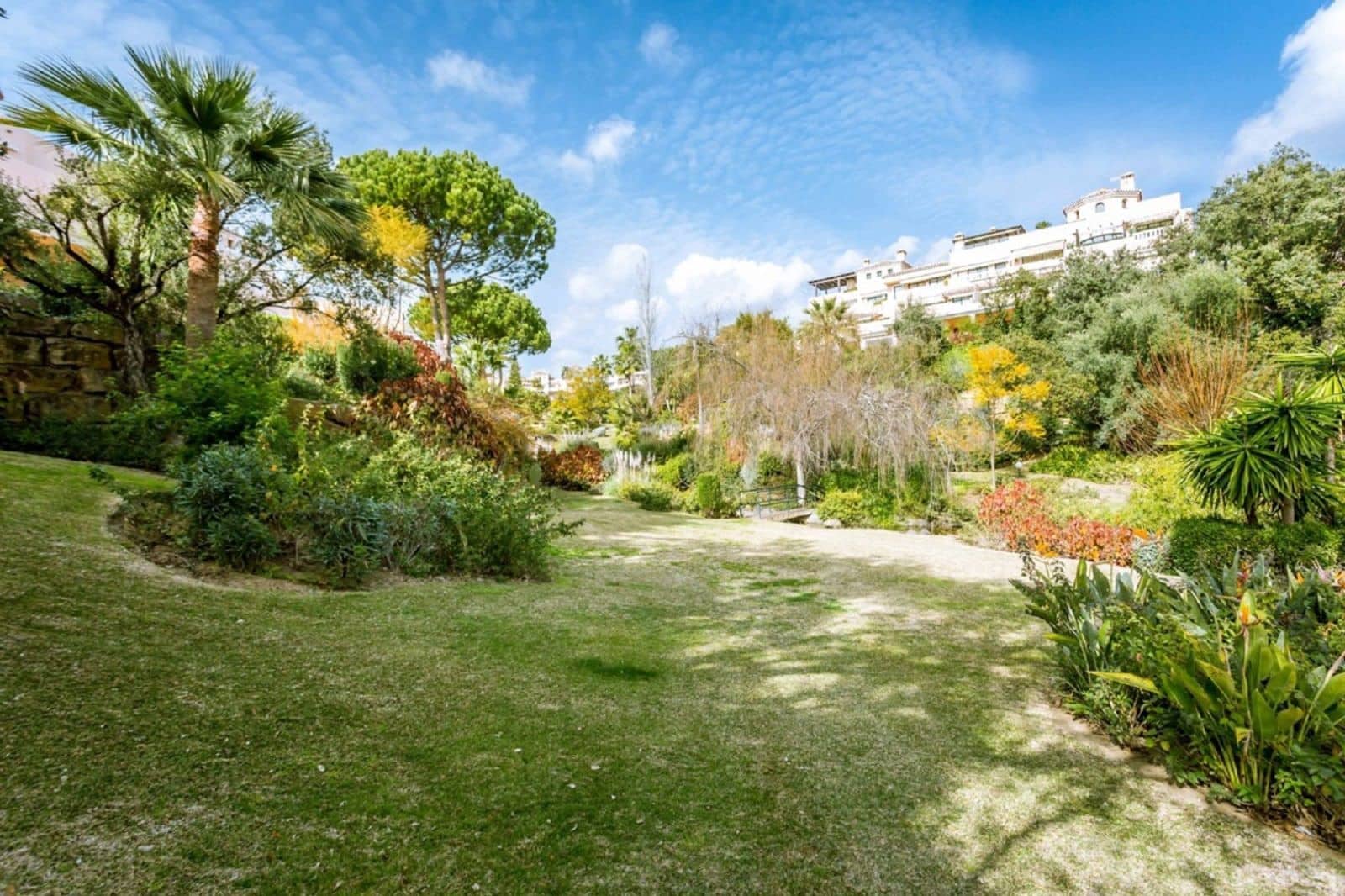 3 soveværelse Villa til salg i Elviria med swimmingpool - € 599.000 (Ref: 9469815)