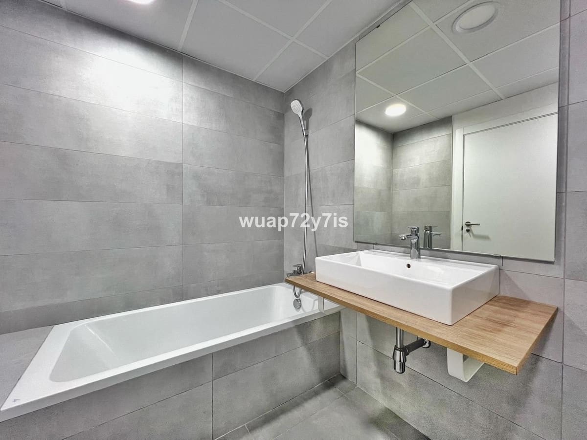 3 camera da letto Appartamento in vendita in New Golden Mile con piscina garage - 535.000 € (Rif: 9469964)