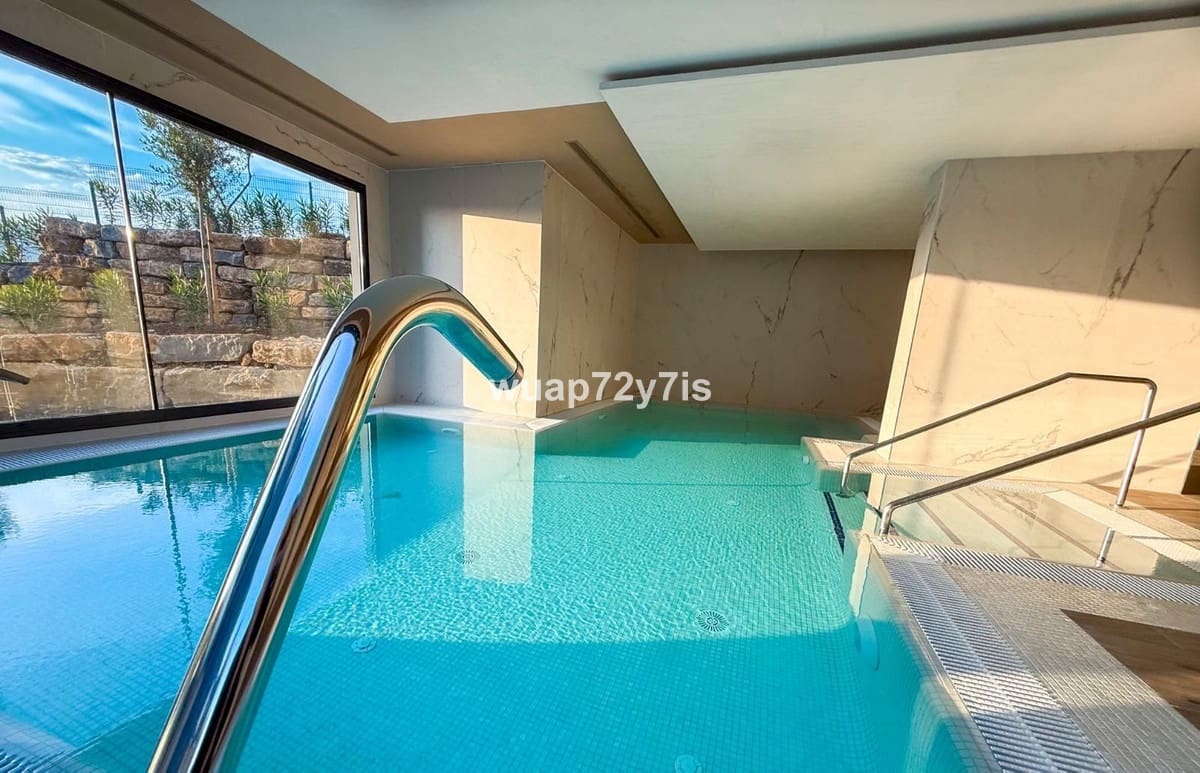 3 camera da letto Appartamento in vendita in New Golden Mile con piscina garage - 535.000 € (Rif: 9469964)