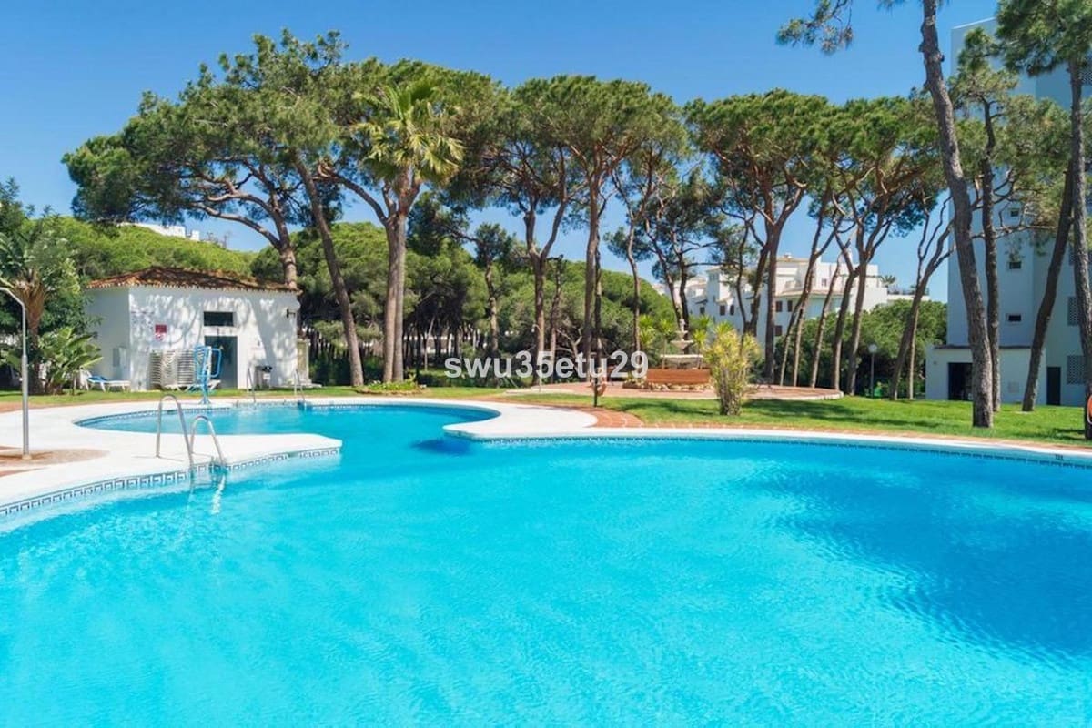 2 chambre Appartement à vendre à Calahonda avec piscine garage - 490 000 € (Ref: 9471605)