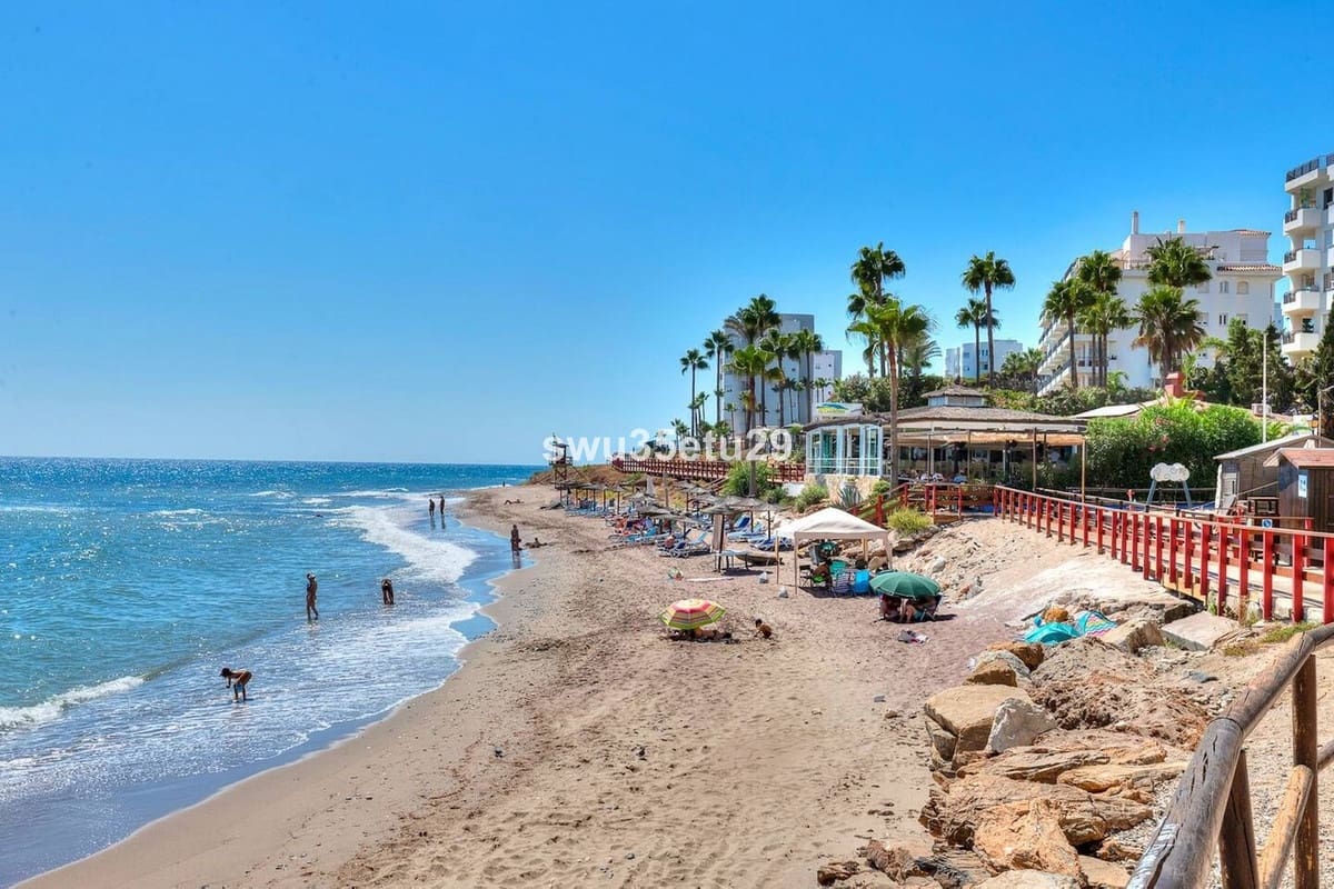 2 chambre Appartement à vendre à Calahonda avec piscine garage - 490 000 € (Ref: 9471605)