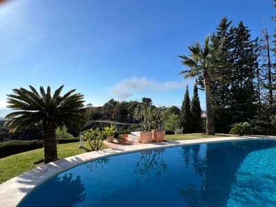 4 makuuhuone Huvila myytävänä paikassa Mijas mukana uima-altaan 
autotalli - 1 550 000 € (Ref: 9471630)