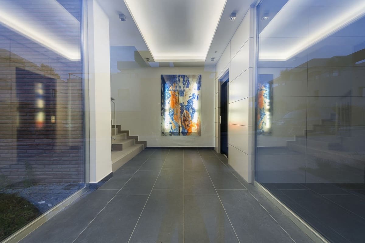 3 bedroom Apartment for sale in Benahavis with pool garage - € 750,000 (Ref: 9471632)